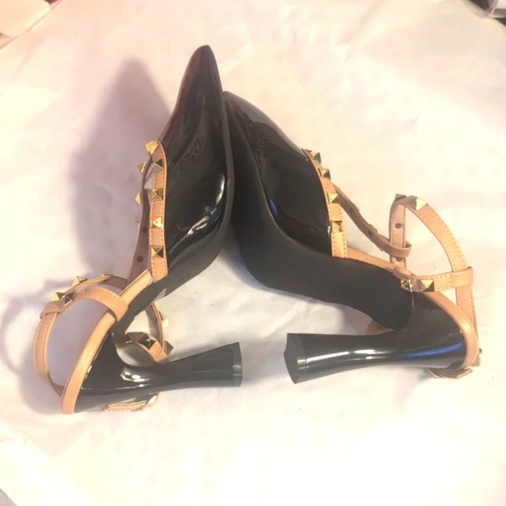 New Classic Two-Tone Black and Beige Heels with T-Strap Design Size 41